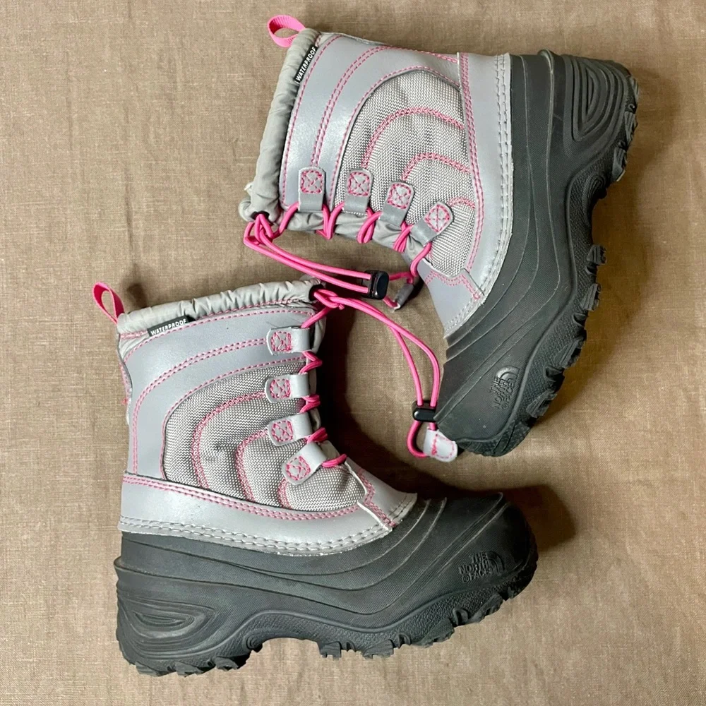 The North Face Alpenglow Waterproof IV Insulated Grey Pink Snow Boots Youth 13